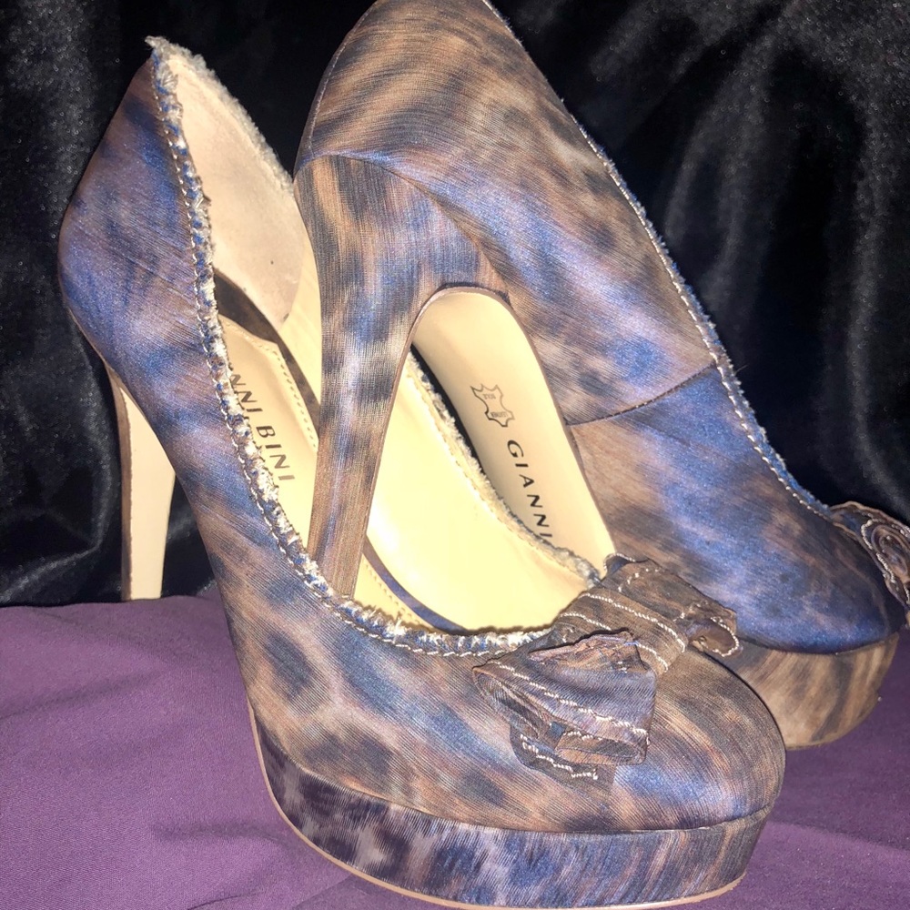 Gianni Bini Cheeta Heels
